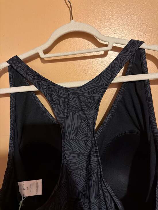 Kona Sol Women's Pl SZ 24W V-Neck Racerback Tankini Swim Top Black Gray Leaves - Picture 5 of 5